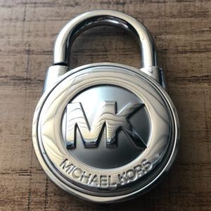 Michael Kors Silver Lock without key